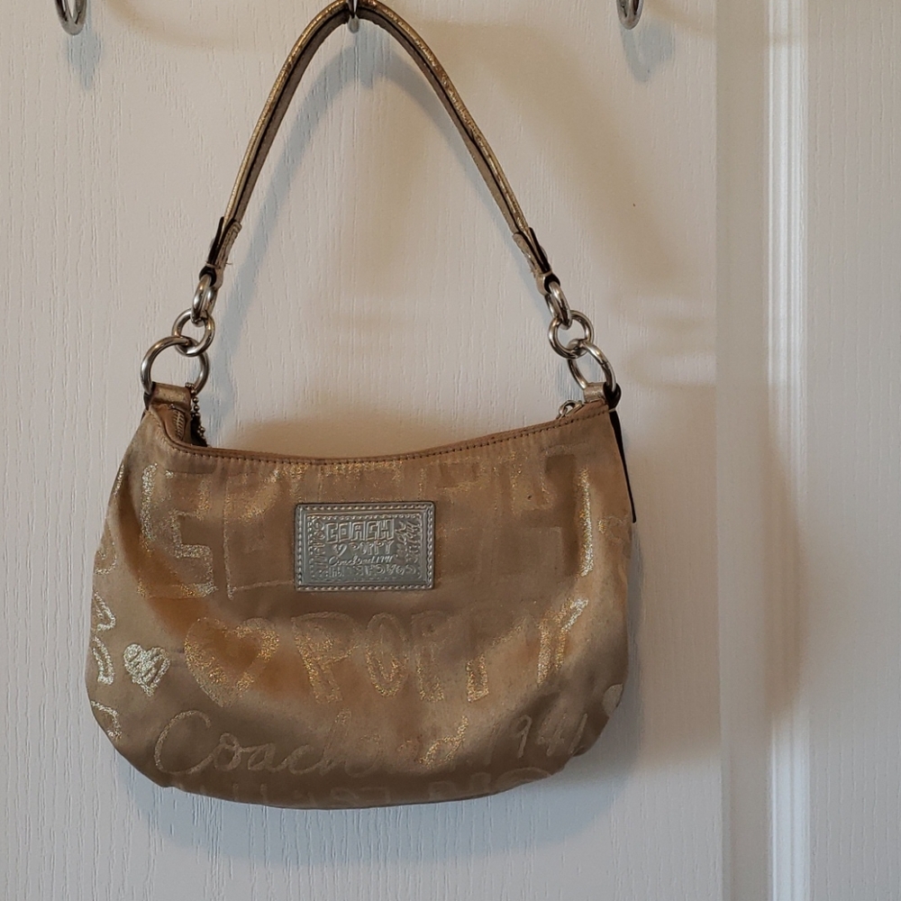 Coach Poppy purse - Picture 4 of 6